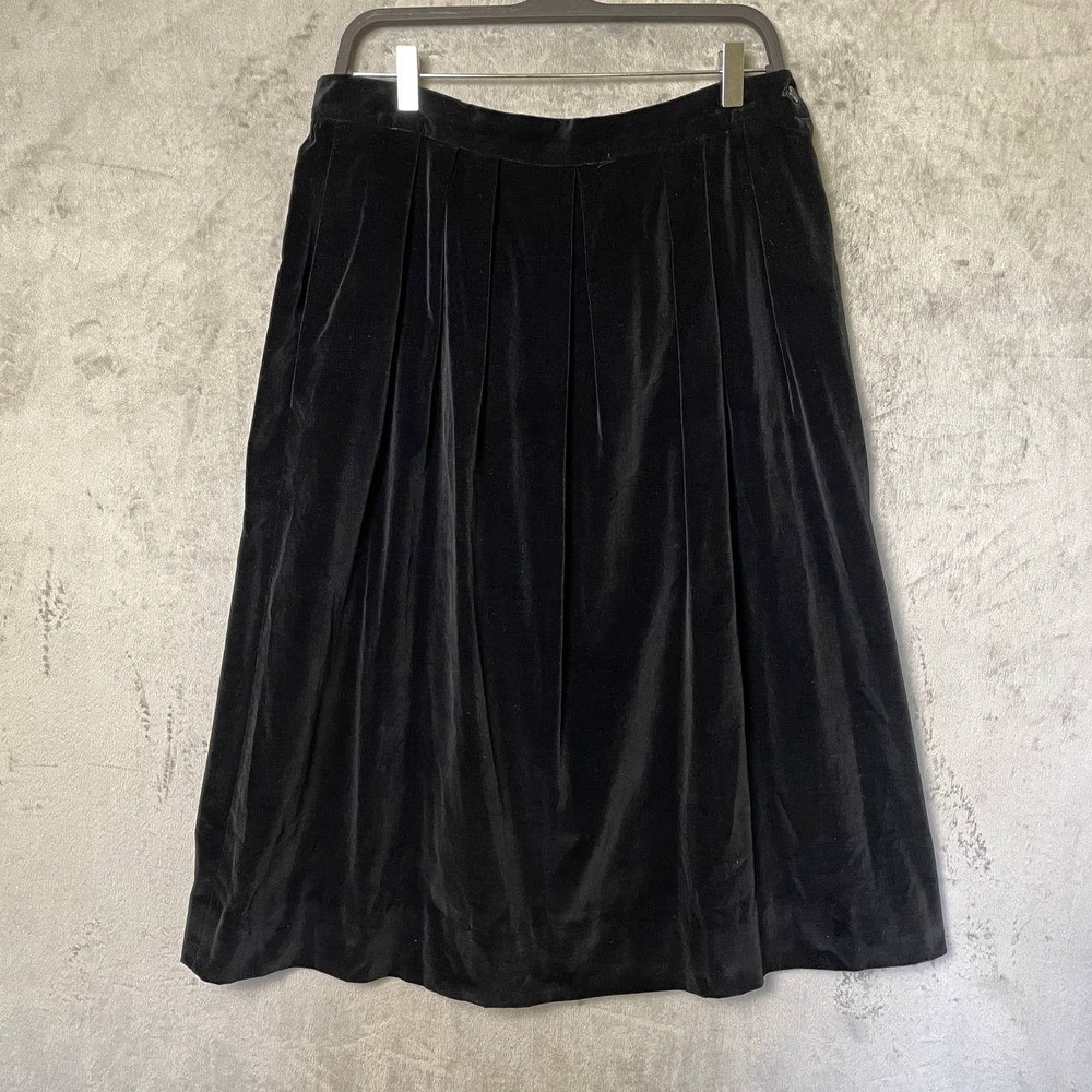 Vintage Black Cotton Velvet Pleated Midi Skirt Size 16 Goth Whimsigoth Evening